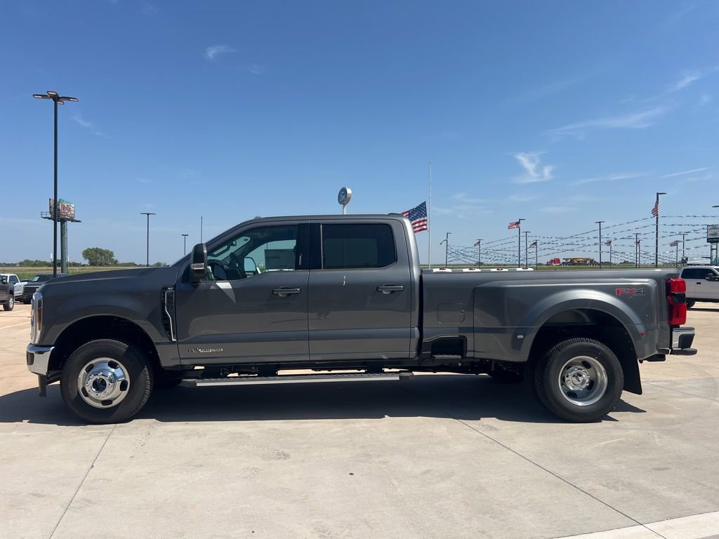 New 2026 Ford F350 XLT image 4
