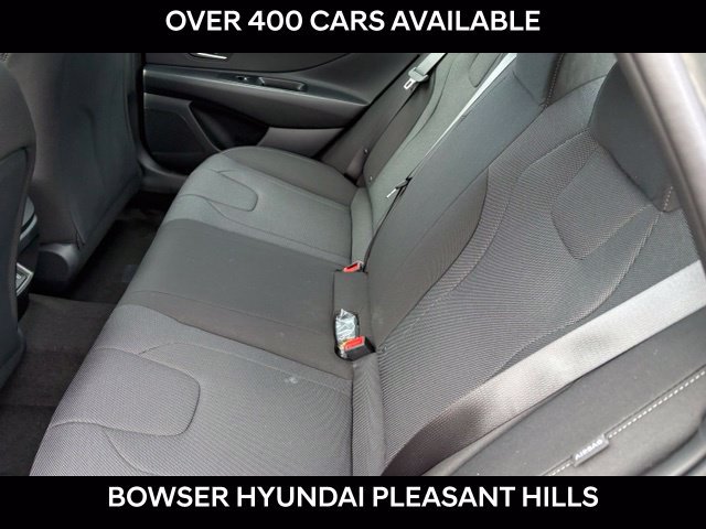 New 2026 Hyundai Elantra SEL Sport FWD image 4