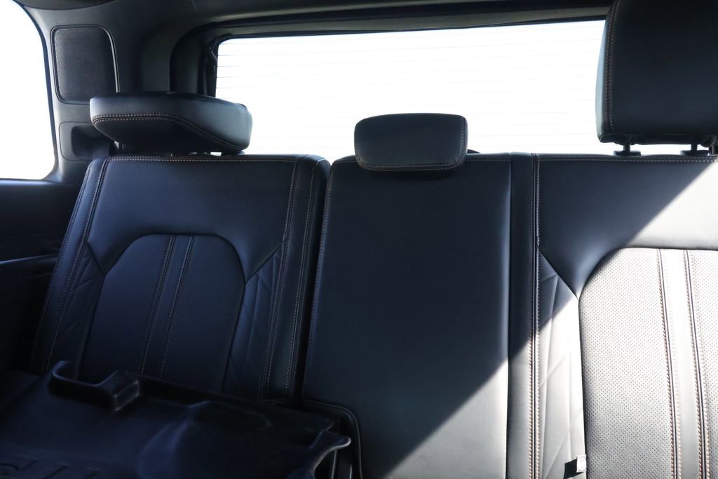 Used 2022 Ford Expedition Platinum AWD/4WD image 35