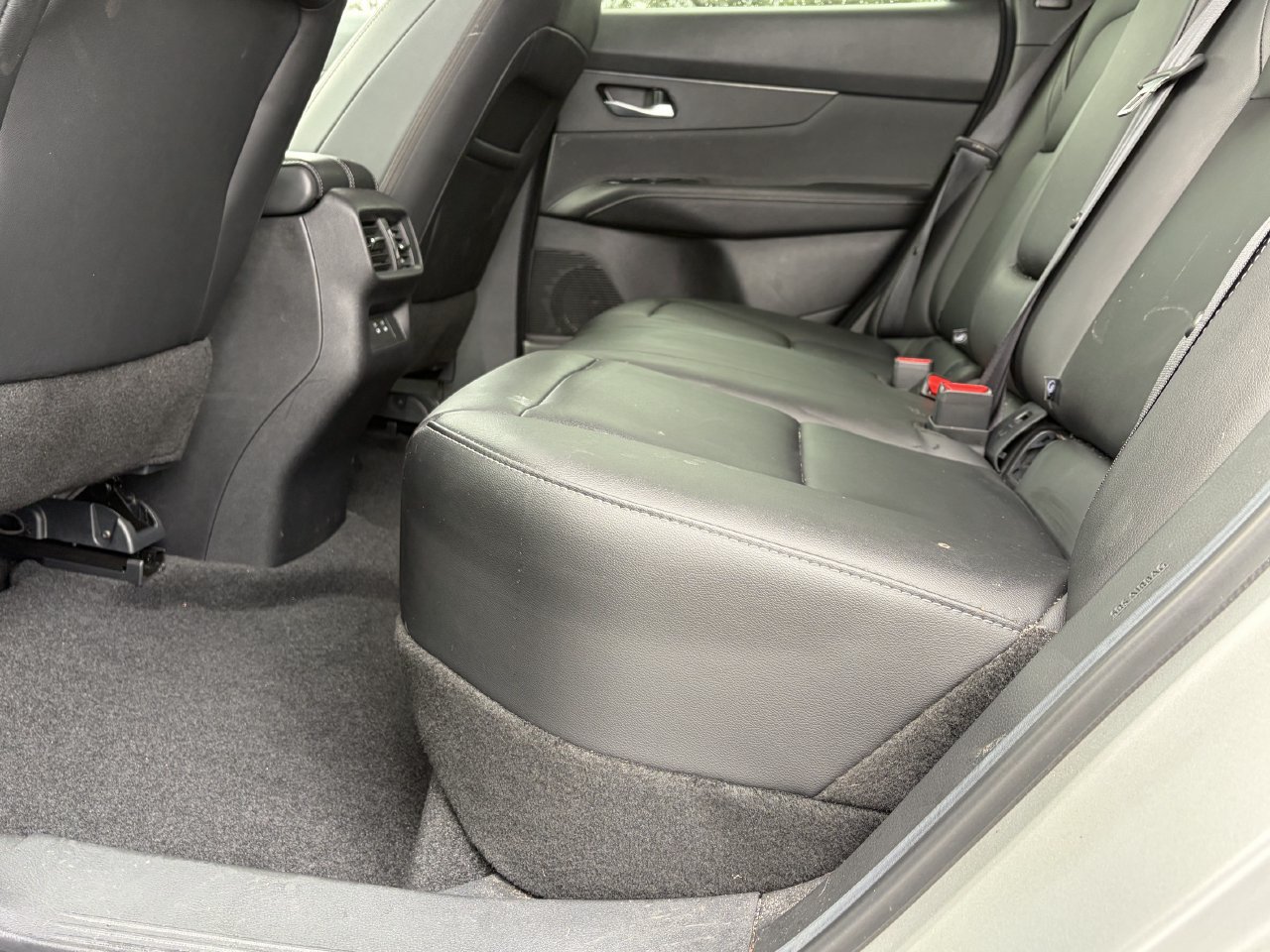 Certified 2025 Nissan Murano SV FWD image 13