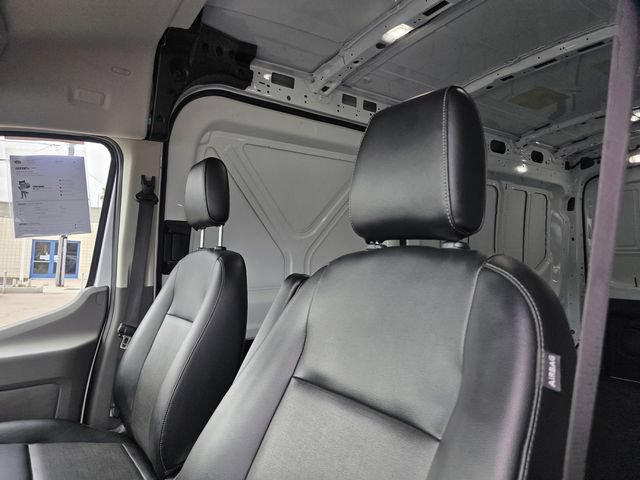 Used 2024 Ford Transit 250 148 Medium Roof Extended AWD image 7