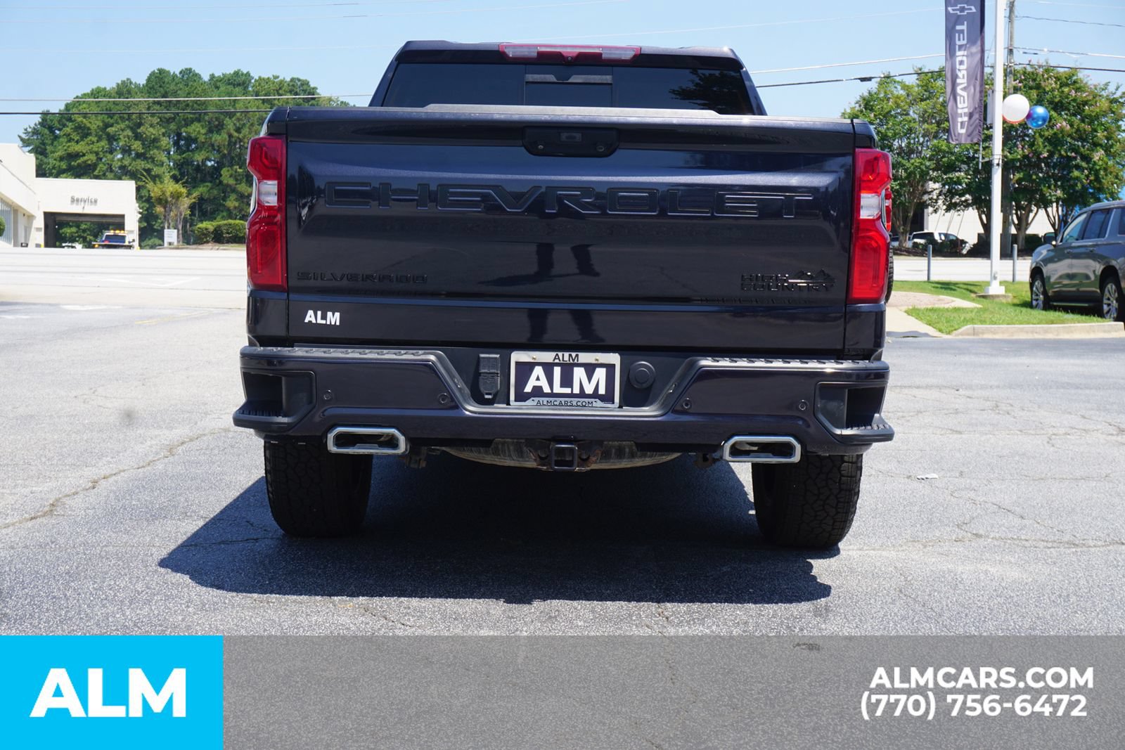 Used 2023 Chevrolet Silverado 1500 High Country w/ High Country Premium Package AWD/4WD image 12