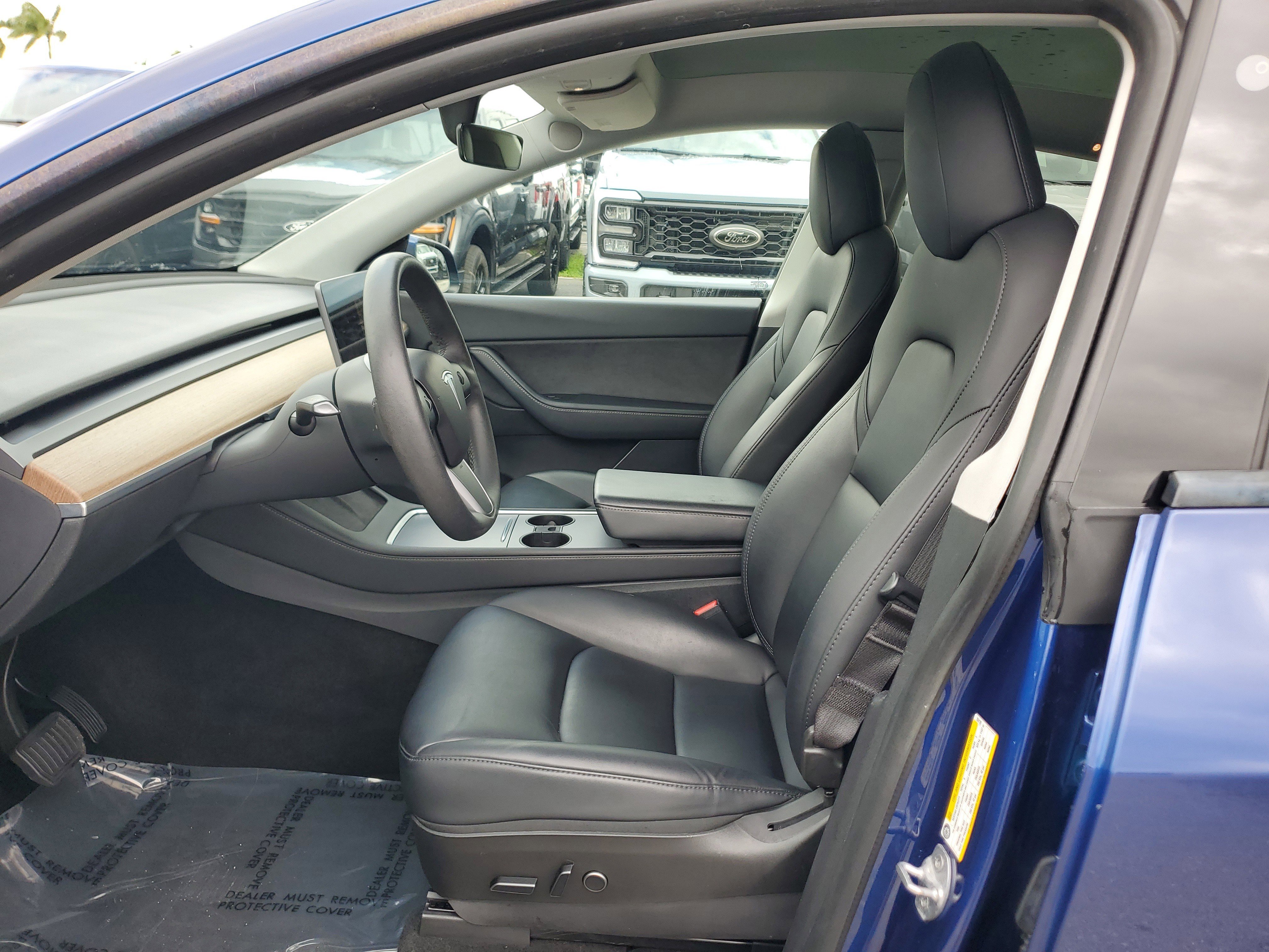 Used 2021 Tesla Model Y Long Range image 13