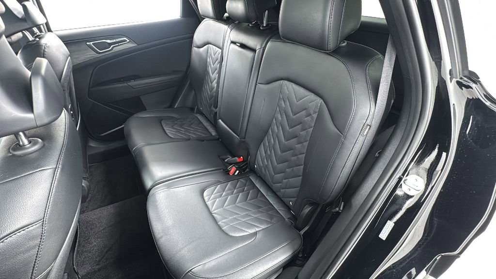 Used 2025 Kia Sportage X-Line w/ Premium Package image 12