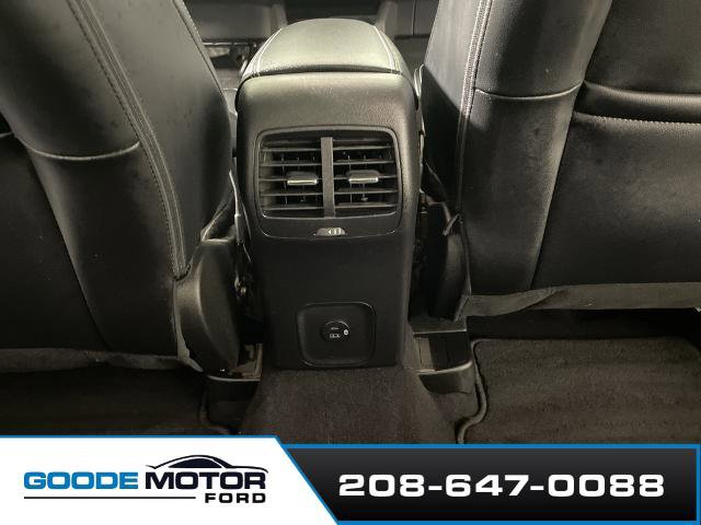 Certified 2022 Ford Escape Titanium w/ Class II Trailer Tow Package image 20