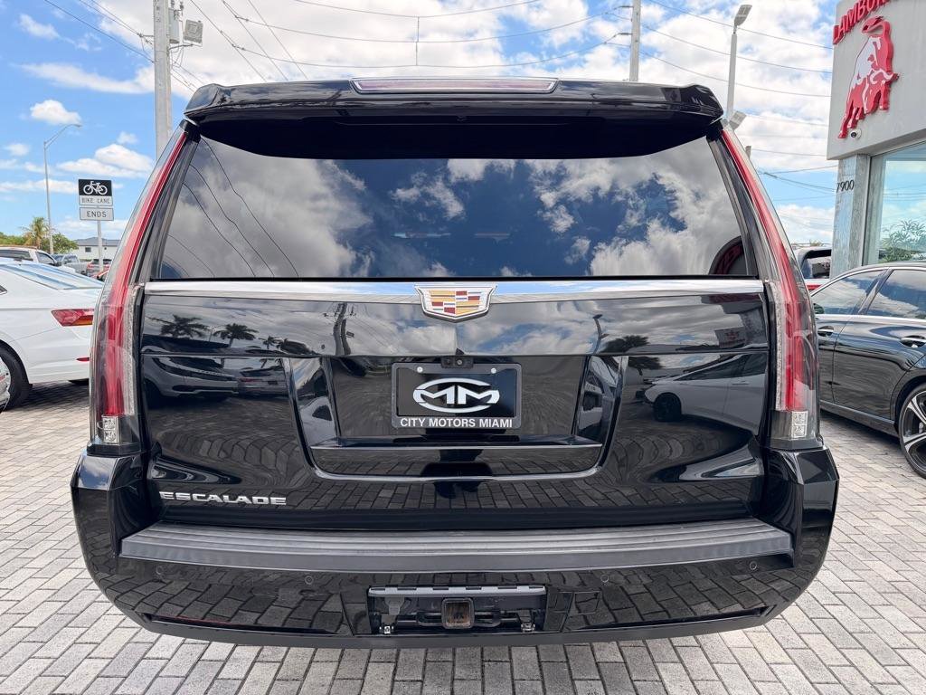 Used 2018 Cadillac Escalade ESV Luxury RWD image 6