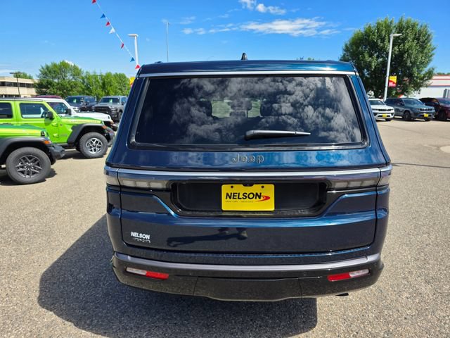 New 2026 Jeep Grand Wagoneer L 4WD w/ HD Trailer Tow Package image 11
