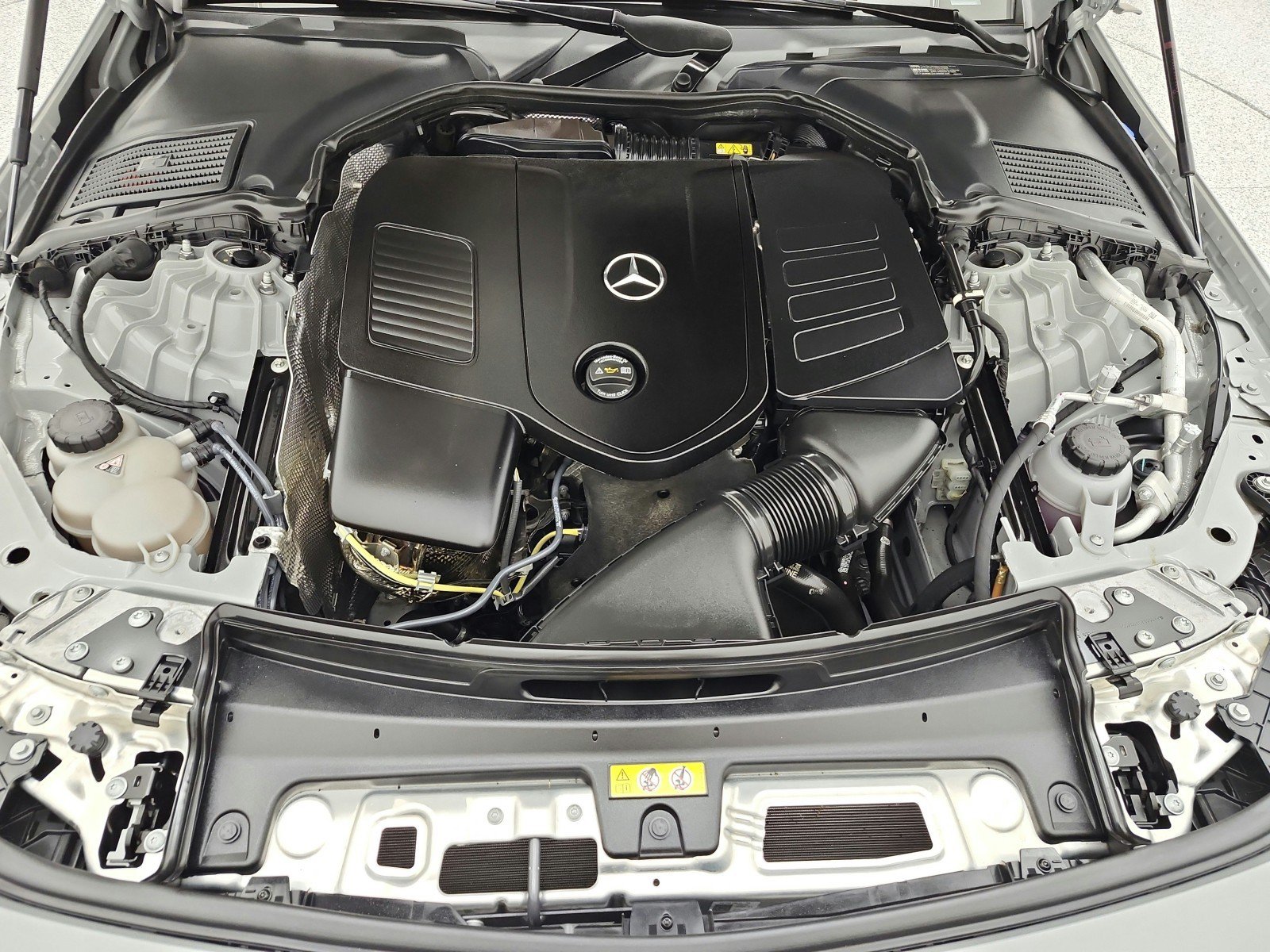 Certified 2026 Mercedes-Benz CLE 300 4MATIC Coupe w/ AMG Line image 17