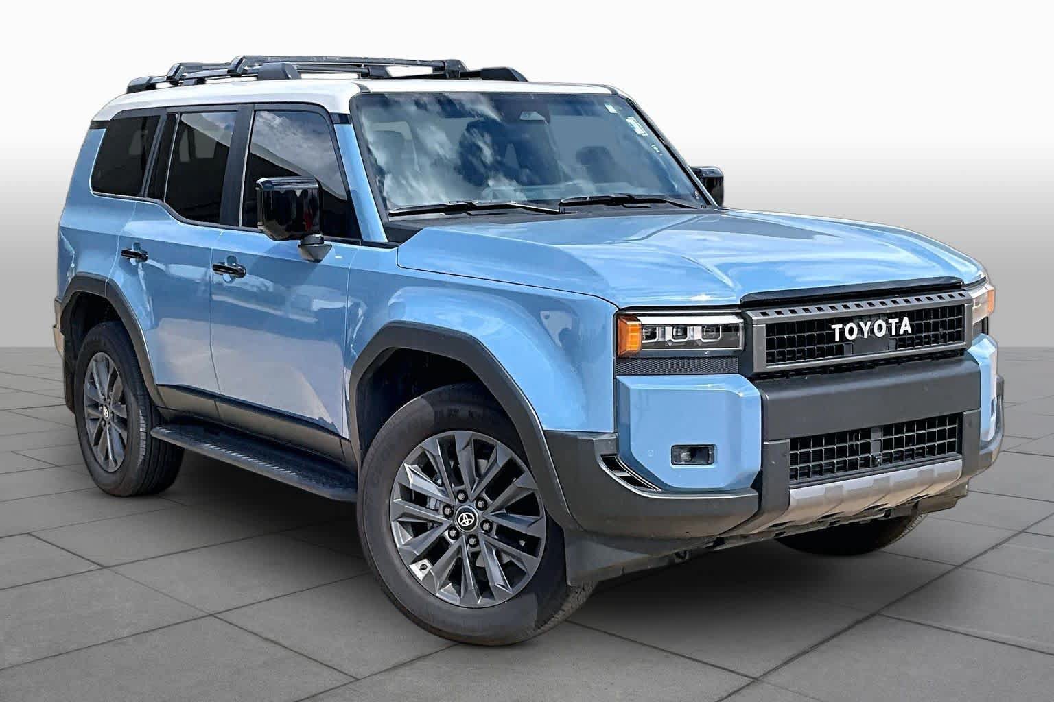 Used 2025 Toyota Land Cruiser w/ Premium Package AWD/4WD image 3