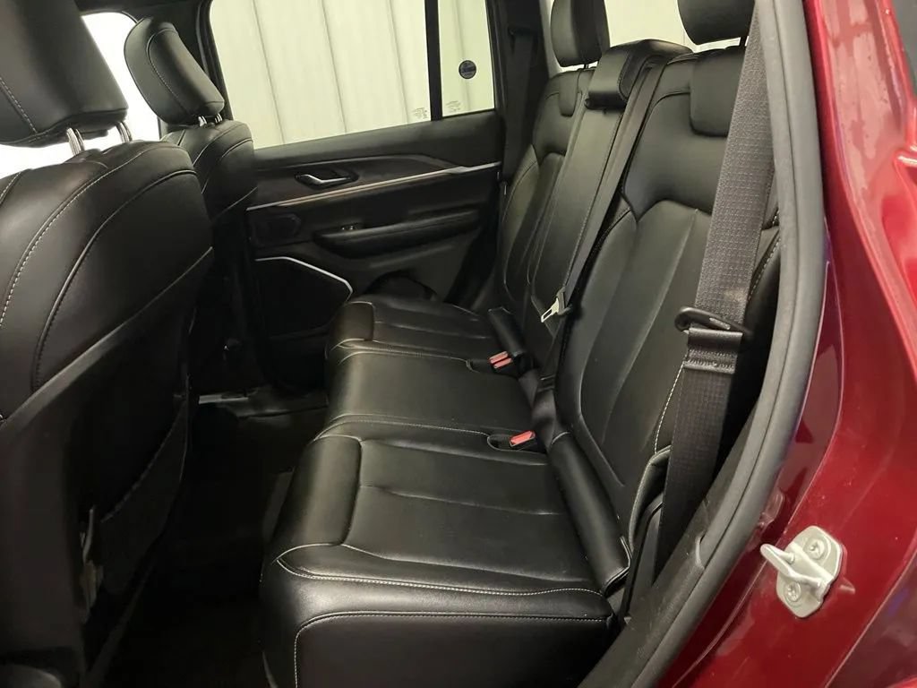 Used 2024 Jeep Grand Cherokee Limited 4xe AWD/4WD image 15