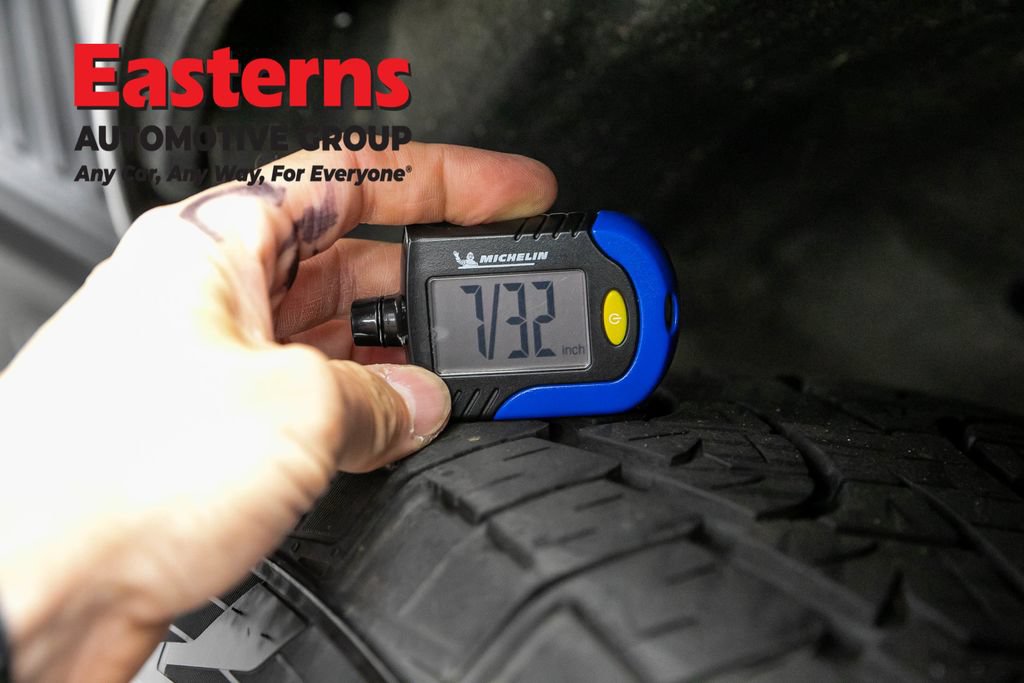 Used 2025 Ford Expedition Active AWD/4WD image 27