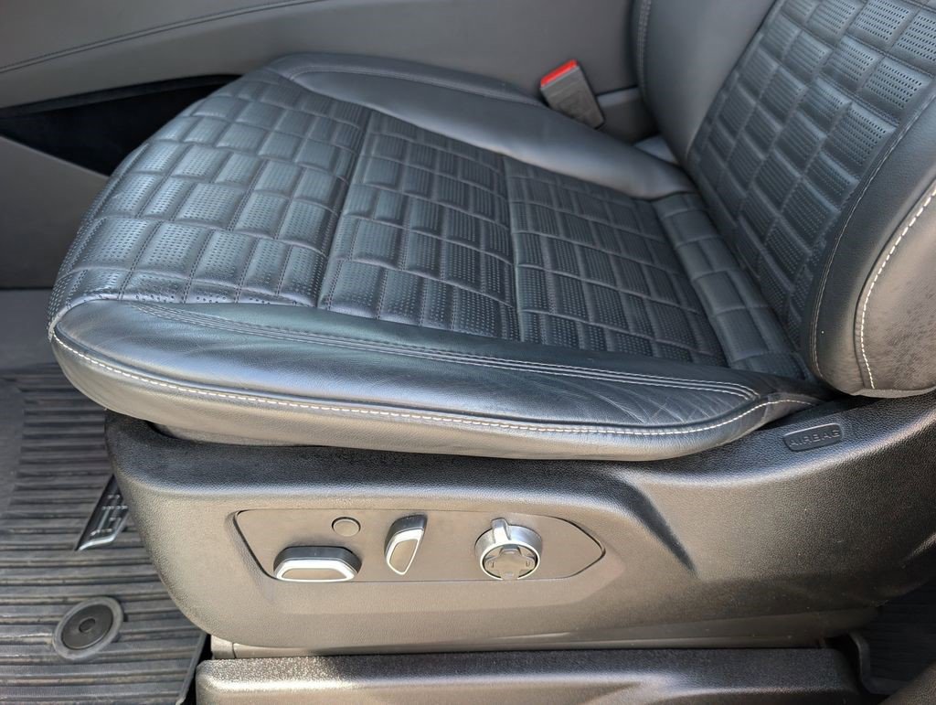 Certified 2023 Cadillac Escalade V image 21