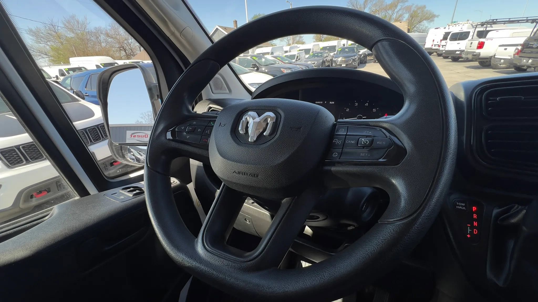 Used 2025 RAM ProMaster 2500 w/ Convenience Group FWD image 20