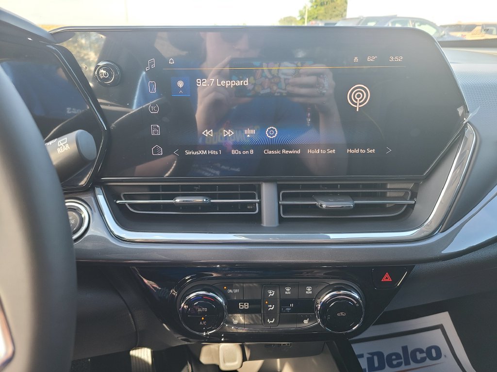 New 2026 Chevrolet Trax ACTIV w/ Driver Confidence Package FWD image 25