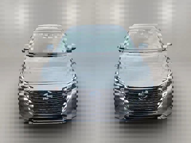 Used 2025 Nissan Sentra SV image 2