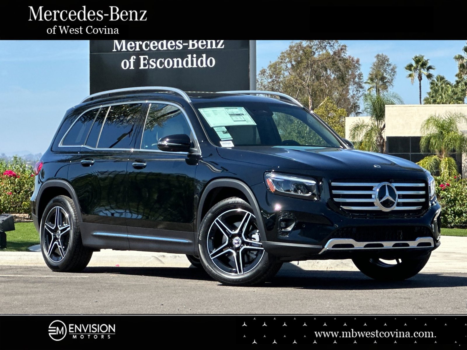 New 2026 Mercedes-Benz GLB 250 4MATIC image 1