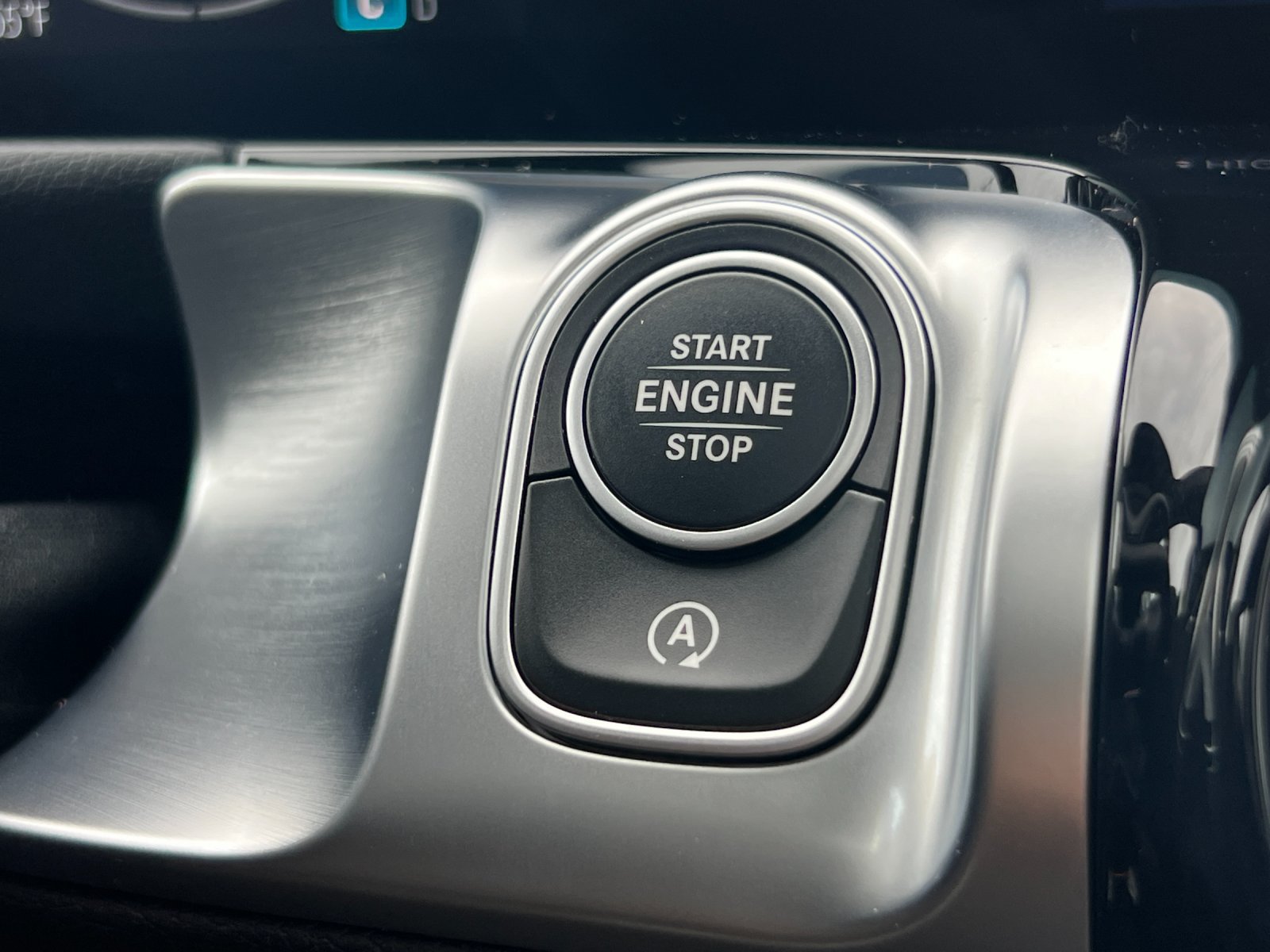 Used 2024 Mercedes-Benz GLB 250 4MATIC image 20