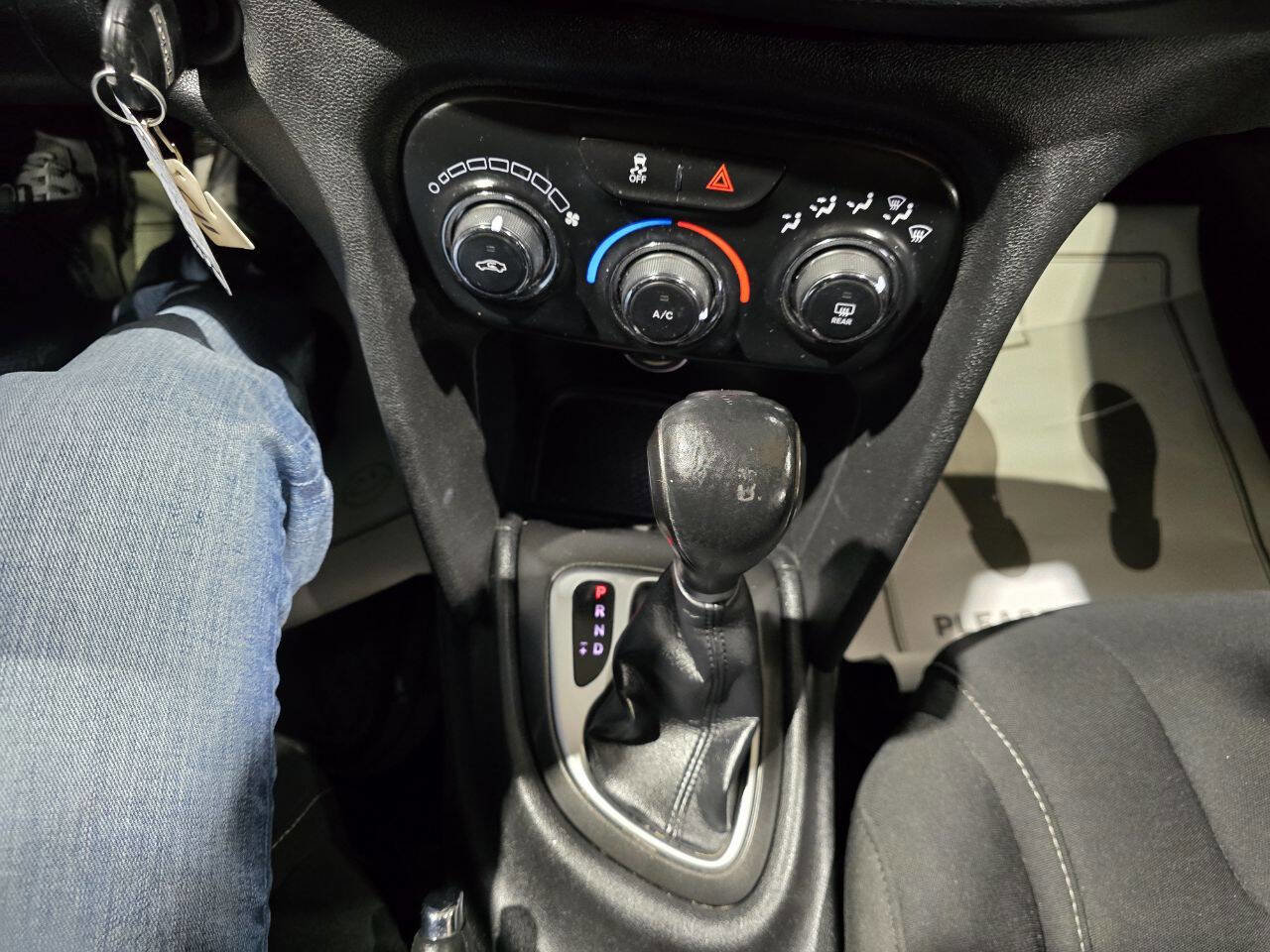 Used 2013 Dodge Dart Rallye FWD image 37