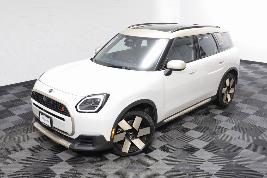 Certified 2025 MINI Cooper Countryman S image 2