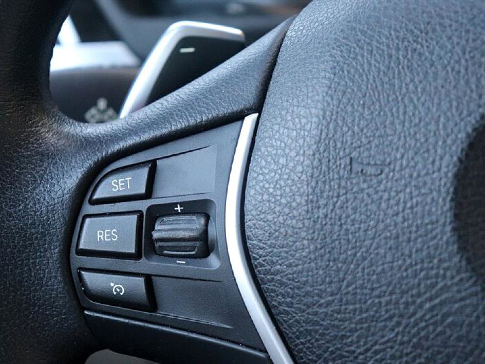 Used 2016 BMW 328i Sedan image 29