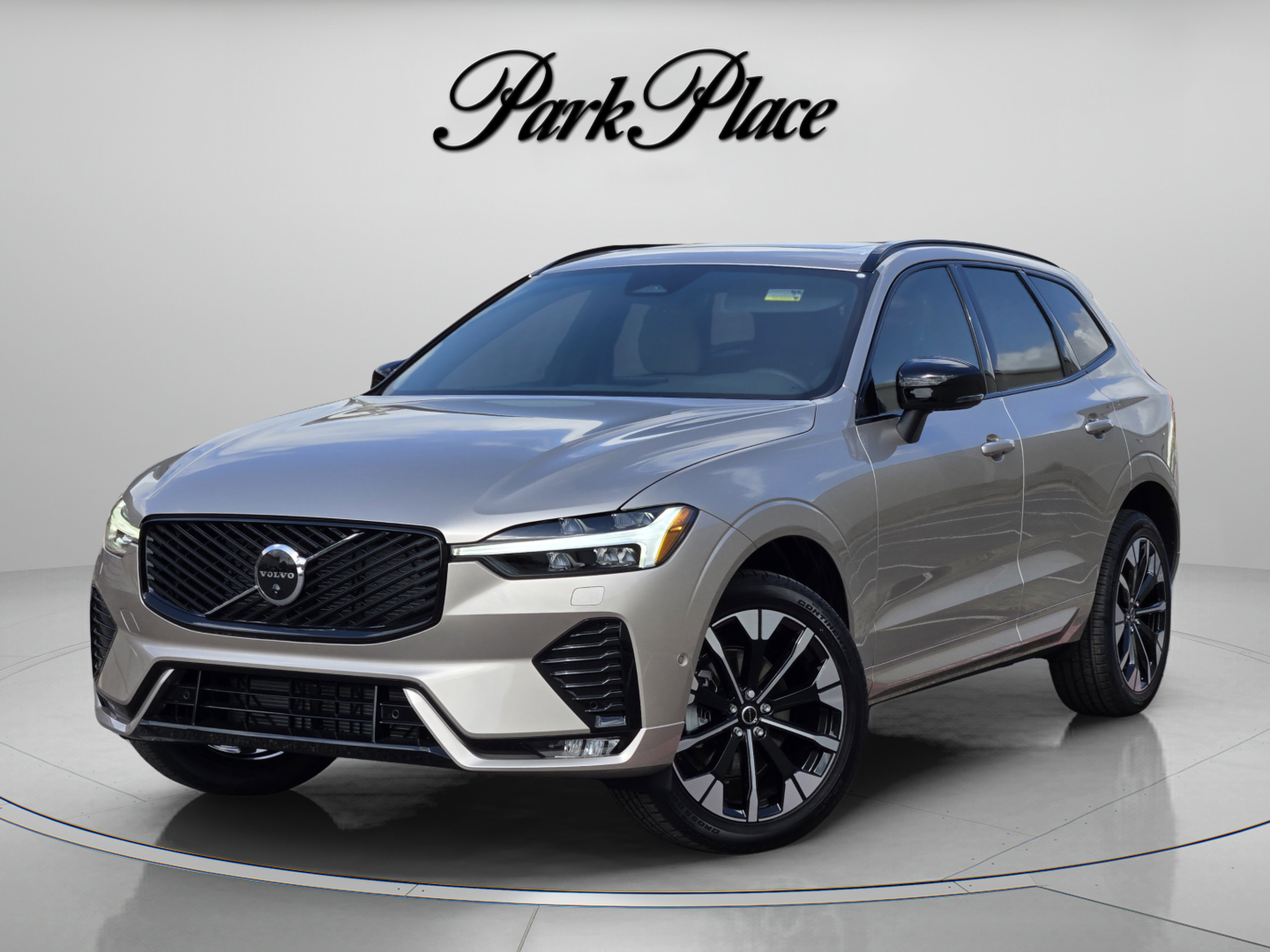 Used 2026 Volvo XC60 B5 Plus w/ Protection Package Premier AWD/4WD image 1