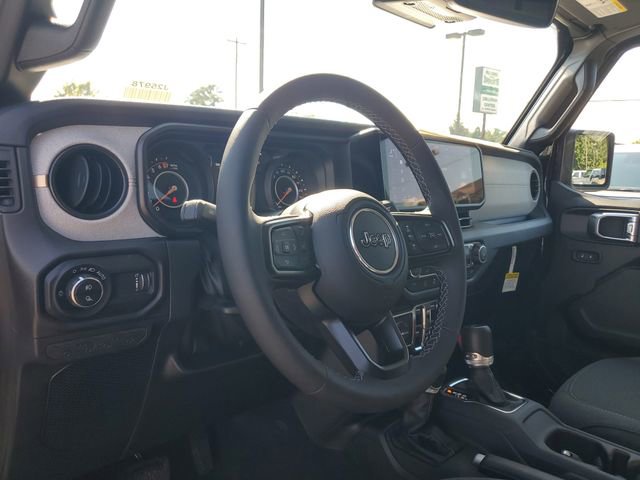 New 2025 Jeep Gladiator Sport image 19