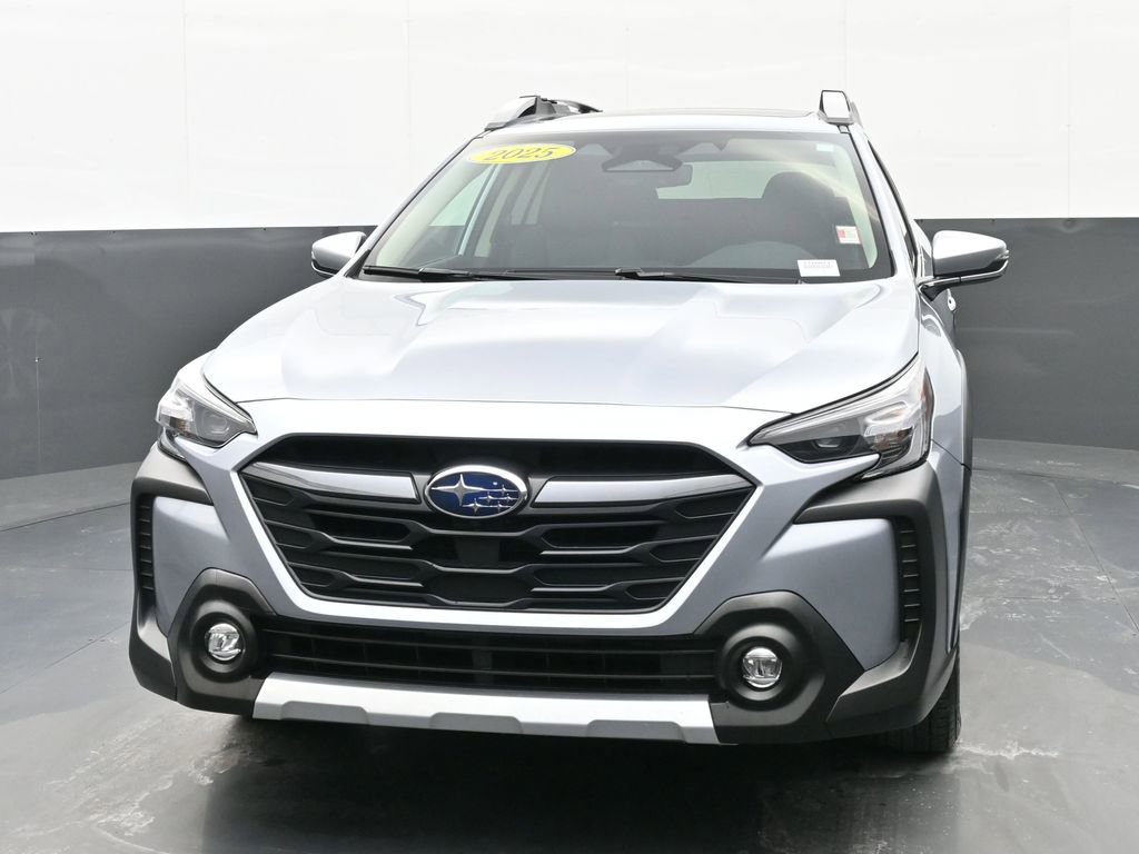 Used 2025 Subaru Outback Touring XT image 7
