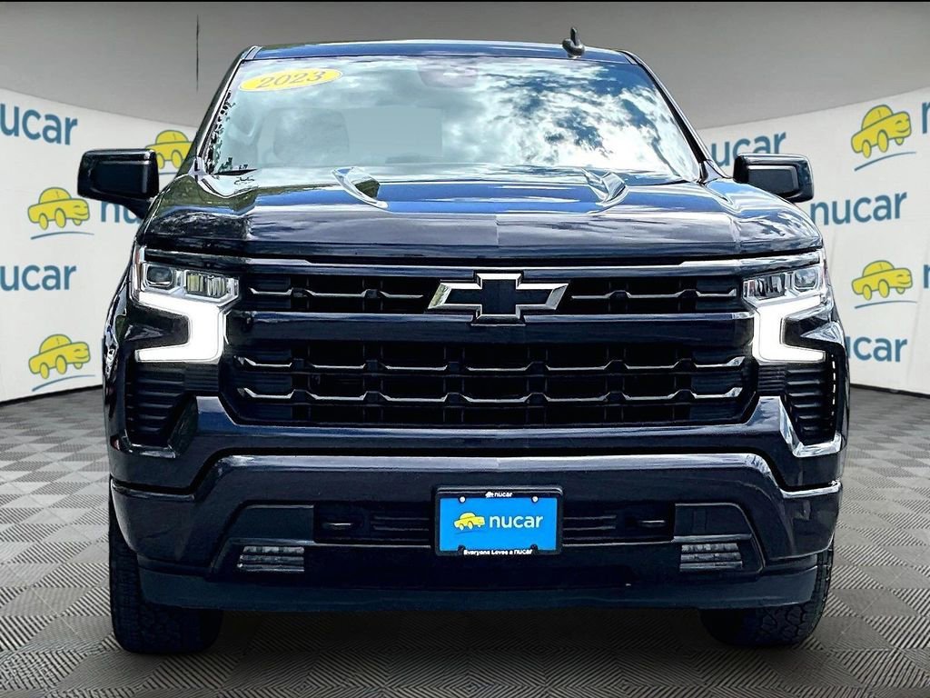 Used 2023 Chevrolet Silverado 1500 RST w/ Z71 Off-Road Package AWD/4WD image 2