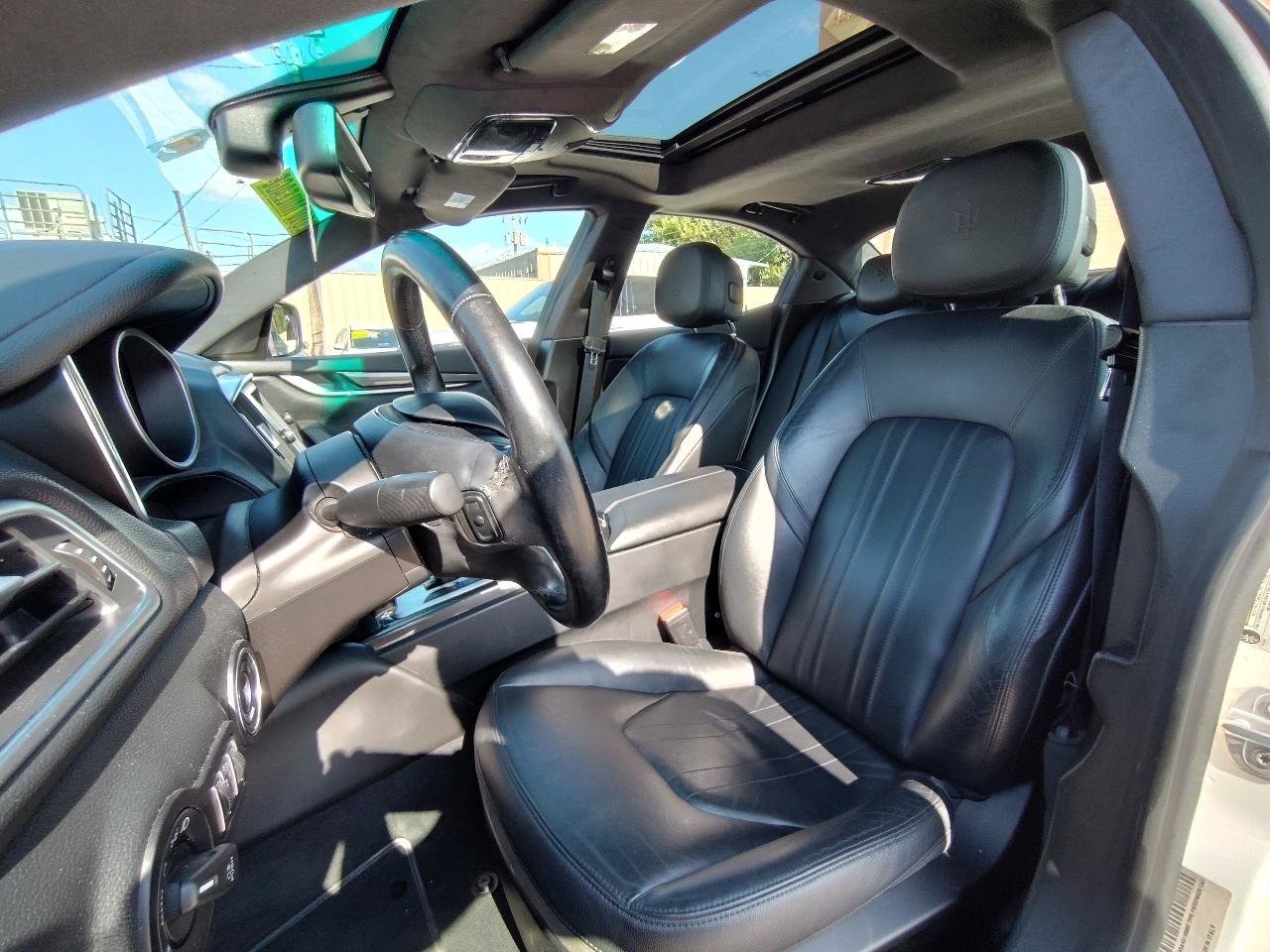 Used 2016 Maserati Ghibli RWD image 15