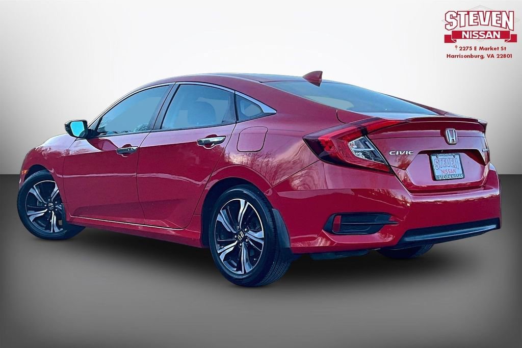 Used 2017 Honda Civic Touring image 4