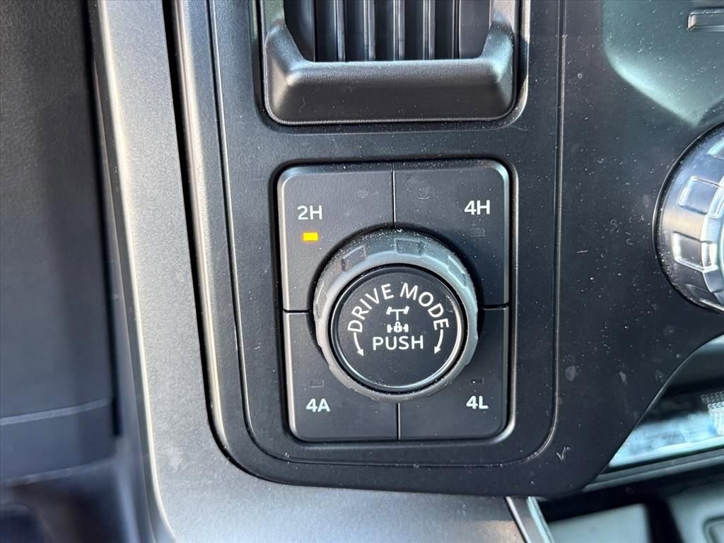 Used 2024 Ford F150 Lariat w/ Equipment Group 502A High image 18