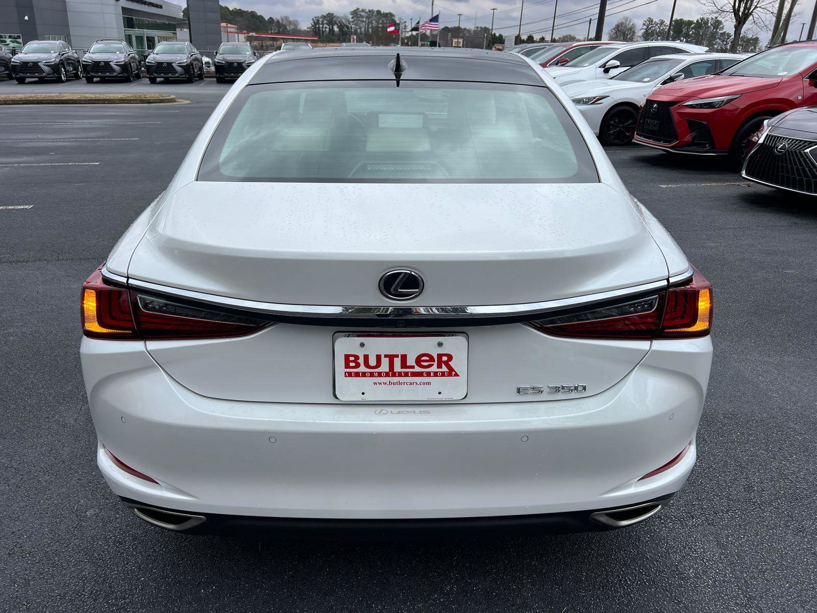 Certified 2023 Lexus ES 350 w/ Premium Package image 7