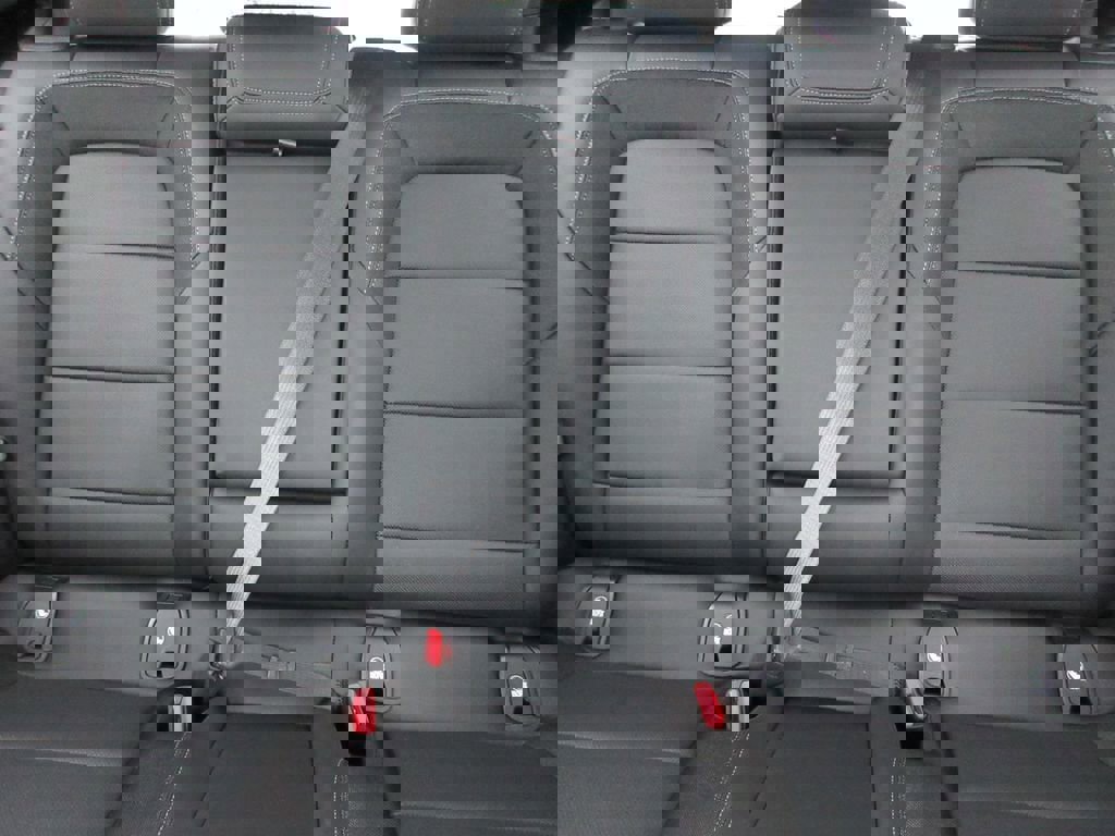 New 2026 Chevrolet Equinox EV LT w/ Convenience Package II AWD/4WD image 20