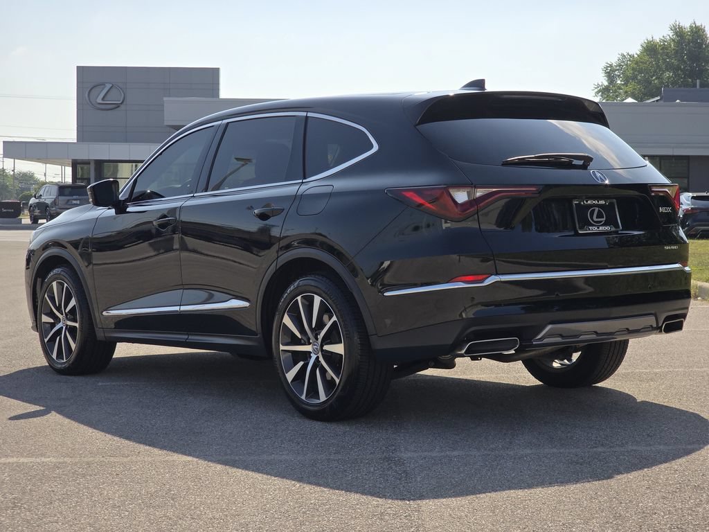 Used 2025 Acura MDX SH-AWD w/ Technology Package image 8