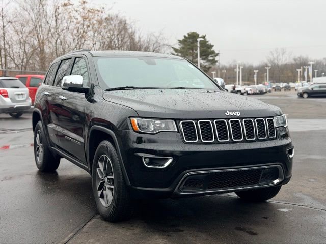 Used 2017 Jeep Grand Cherokee Limited image 3