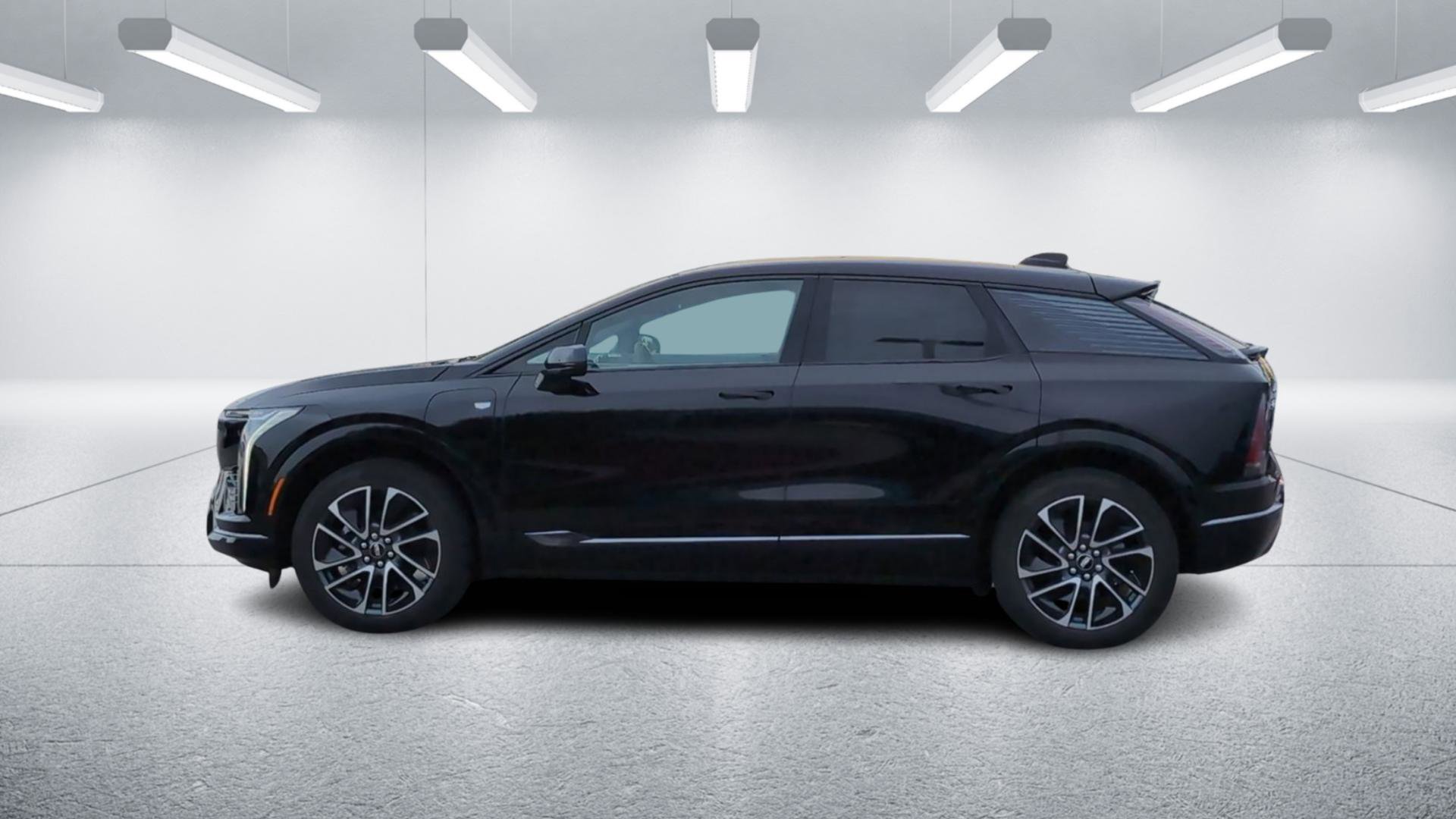 New 2025 Cadillac Optiq Sport 1 w/ LPO, Floor Liner Package image 2