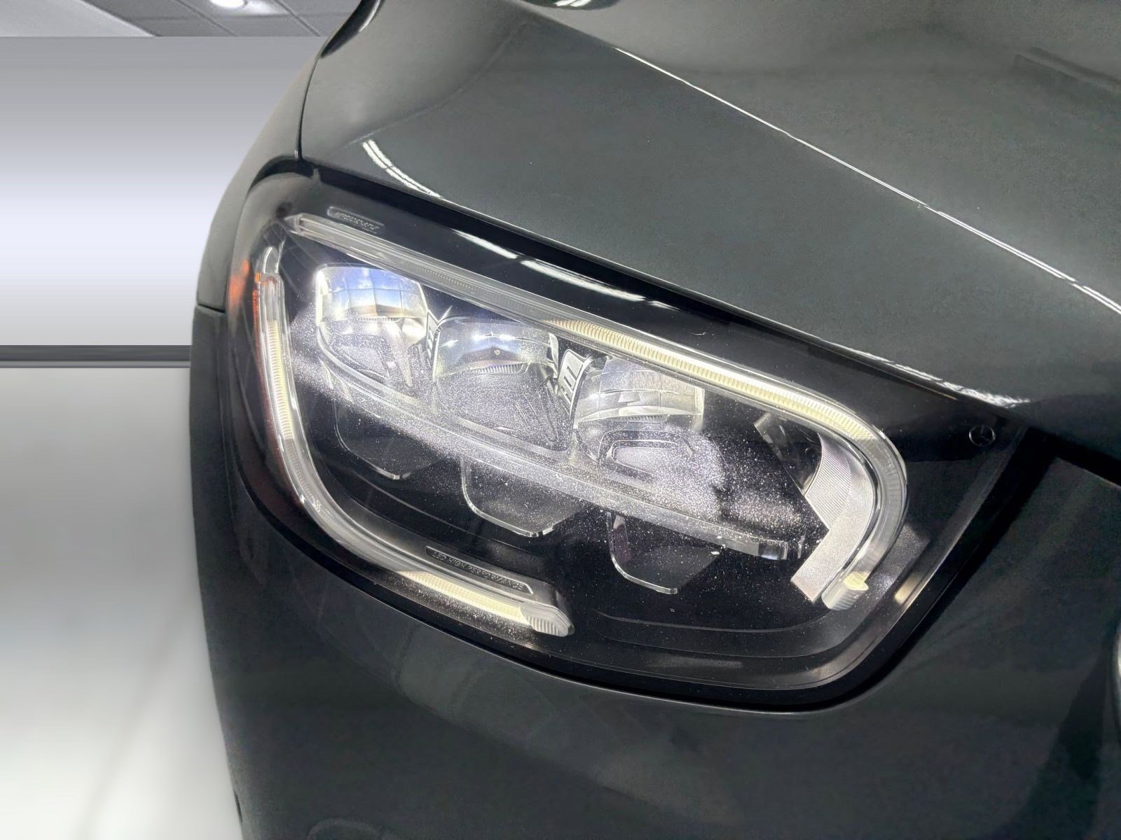 Used 2021 Mercedes-Benz GLC 300 4MATIC Coupe image 10