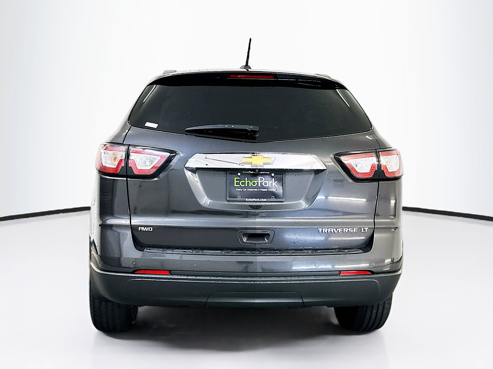 Used 2016 Chevrolet Traverse LT image 7