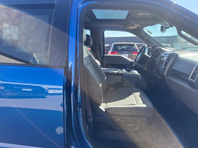 Used 2016 Ford F150 XLT w/ Equipment Group 302A Luxury AWD/4WD image 18