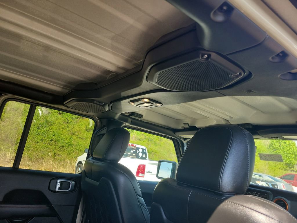 Used 2022 Jeep Gladiator Mojave w/ Cold Weather Group image 40