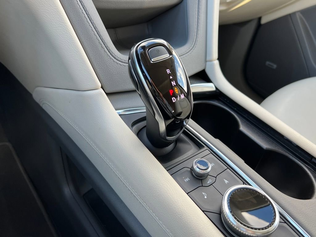 Certified 2025 Cadillac XT6 Premium Luxury image 33