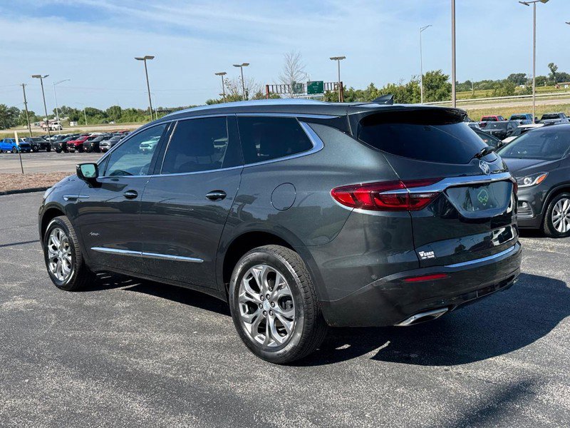 Certified 2019 Buick Enclave Avenir w/ Avenir Technology Package image 3