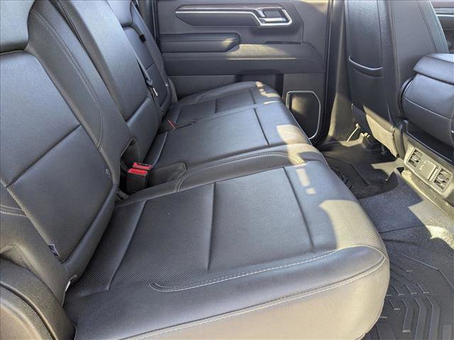 Used 2025 Chevrolet Silverado 2500 LTZ image 18