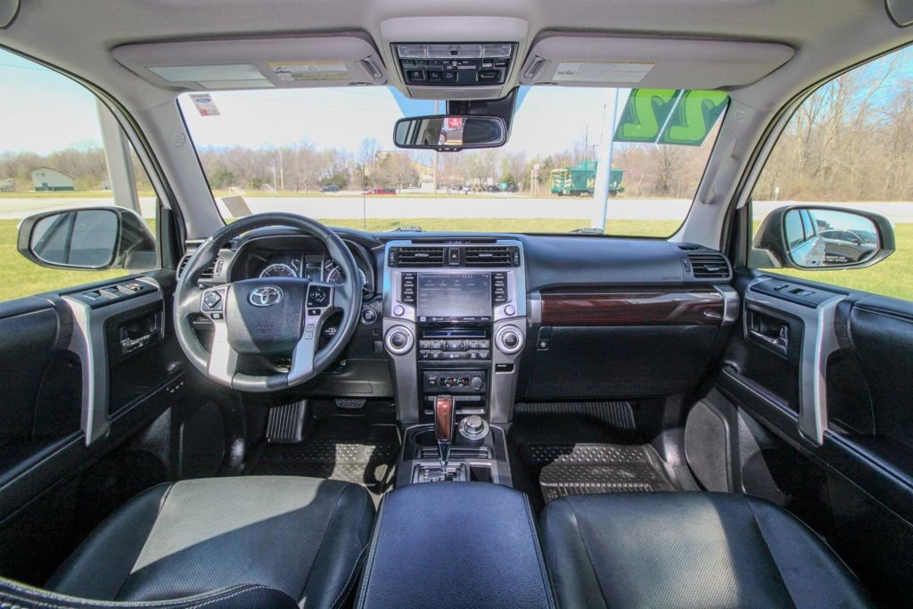 Used 2022 Toyota 4Runner Limited image 10