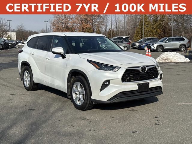 Used 2024 Toyota Highlander LE
