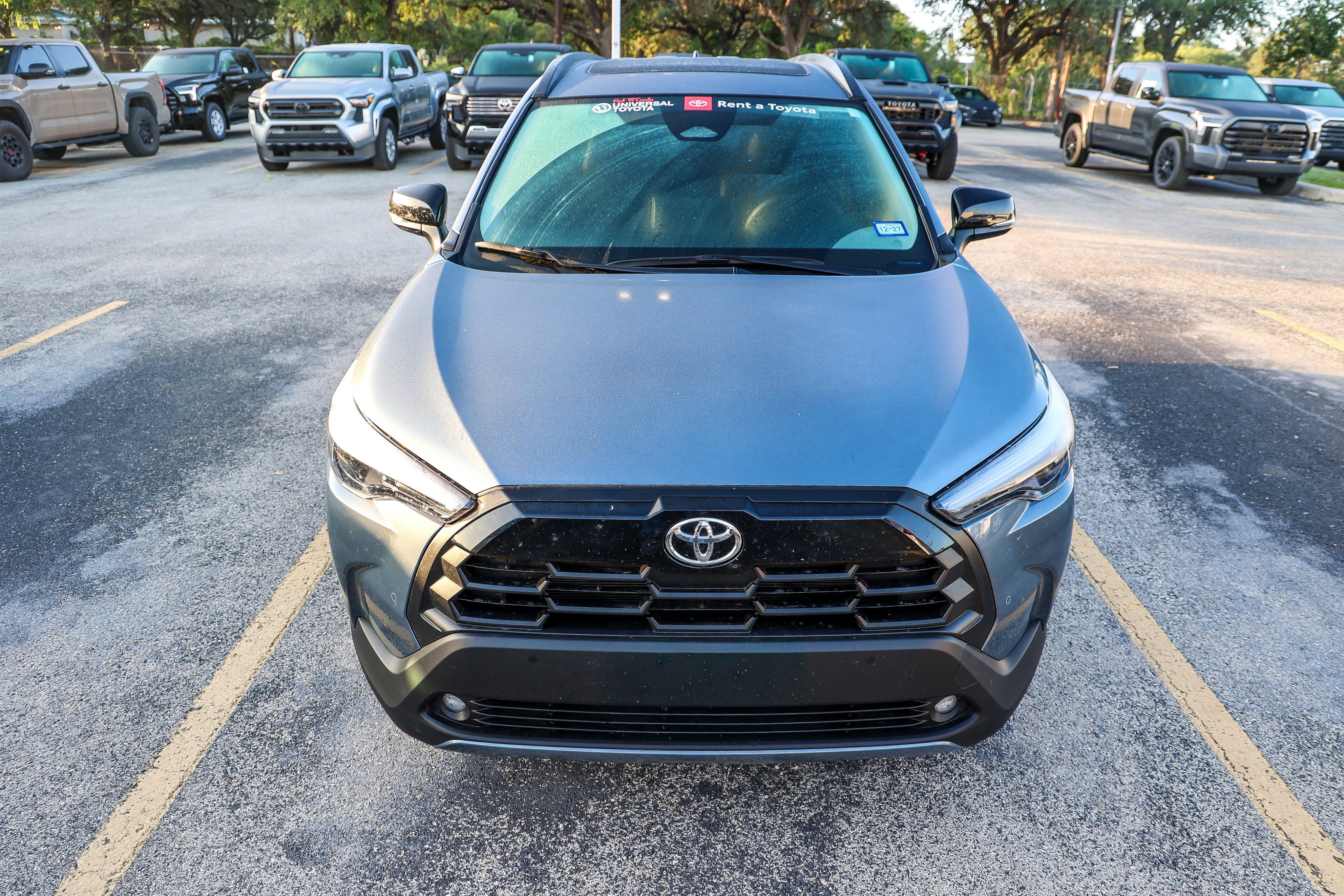 Used 2026 Toyota Corolla Cross XLE w/ Convenience Package FWD image 4