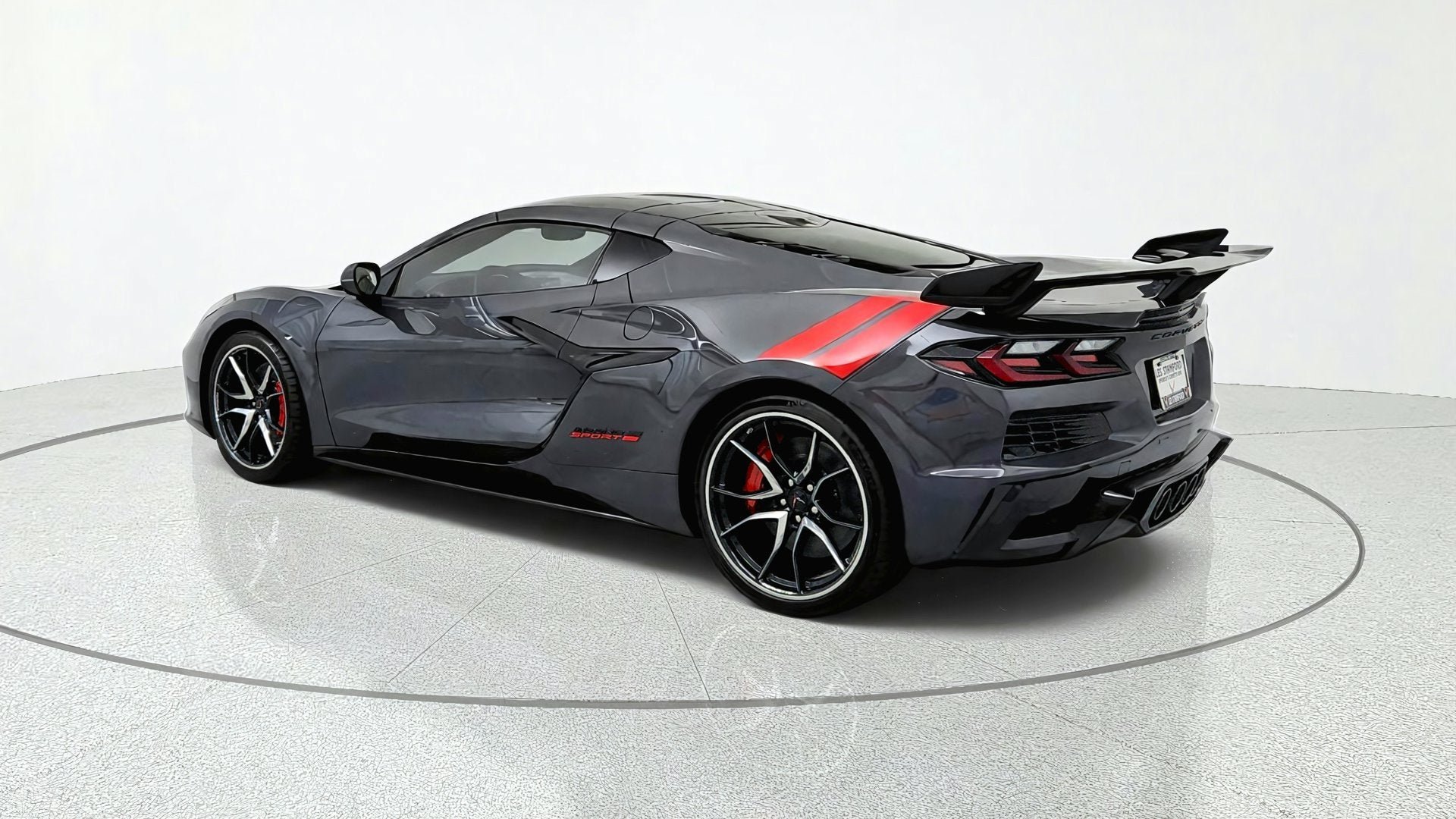 New 2027 Chevrolet Corvette Grand Sport w/ Stealth Interior Trim Package RWD image 3