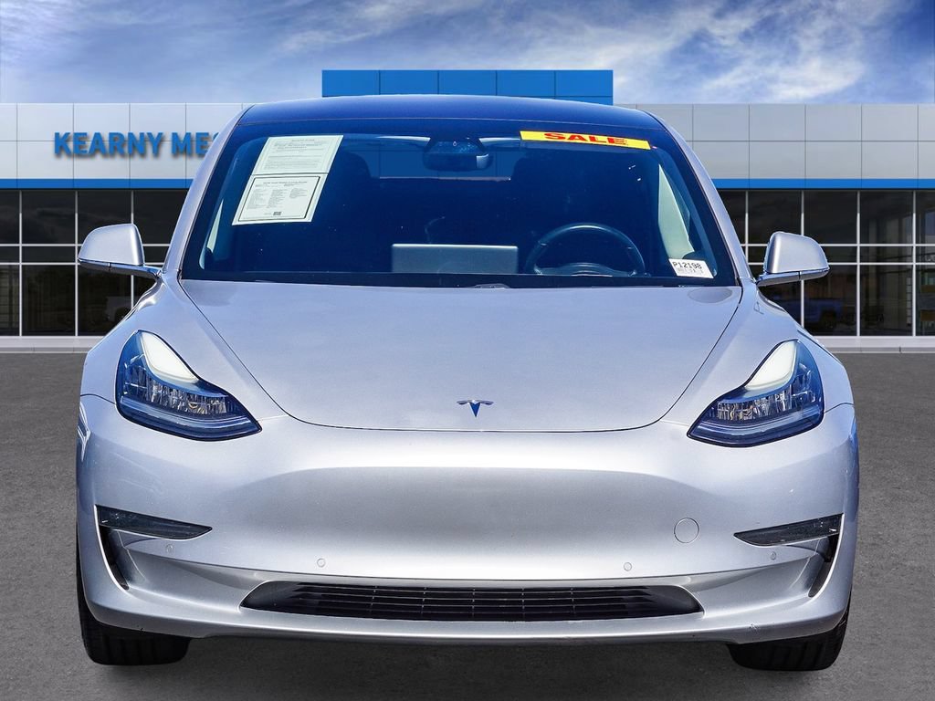 Used 2018 Tesla Model 3 Long Range RWD image 2
