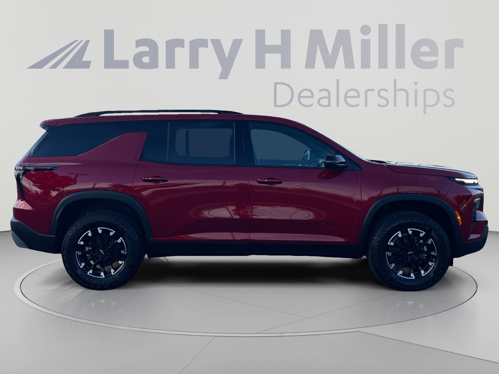 New 2026 Chevrolet Traverse Z71 w/ Enhanced Driving Package AWD/4WD image 6