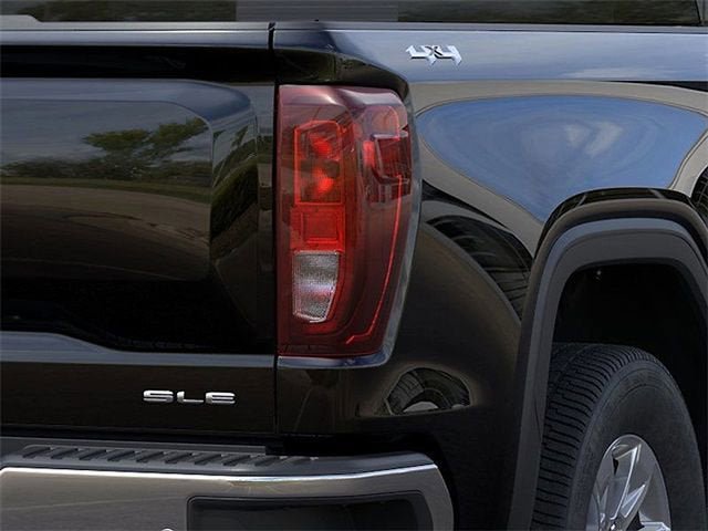 New 2026 GMC Sierra 1500 SLE w/ Preferred Package image 11